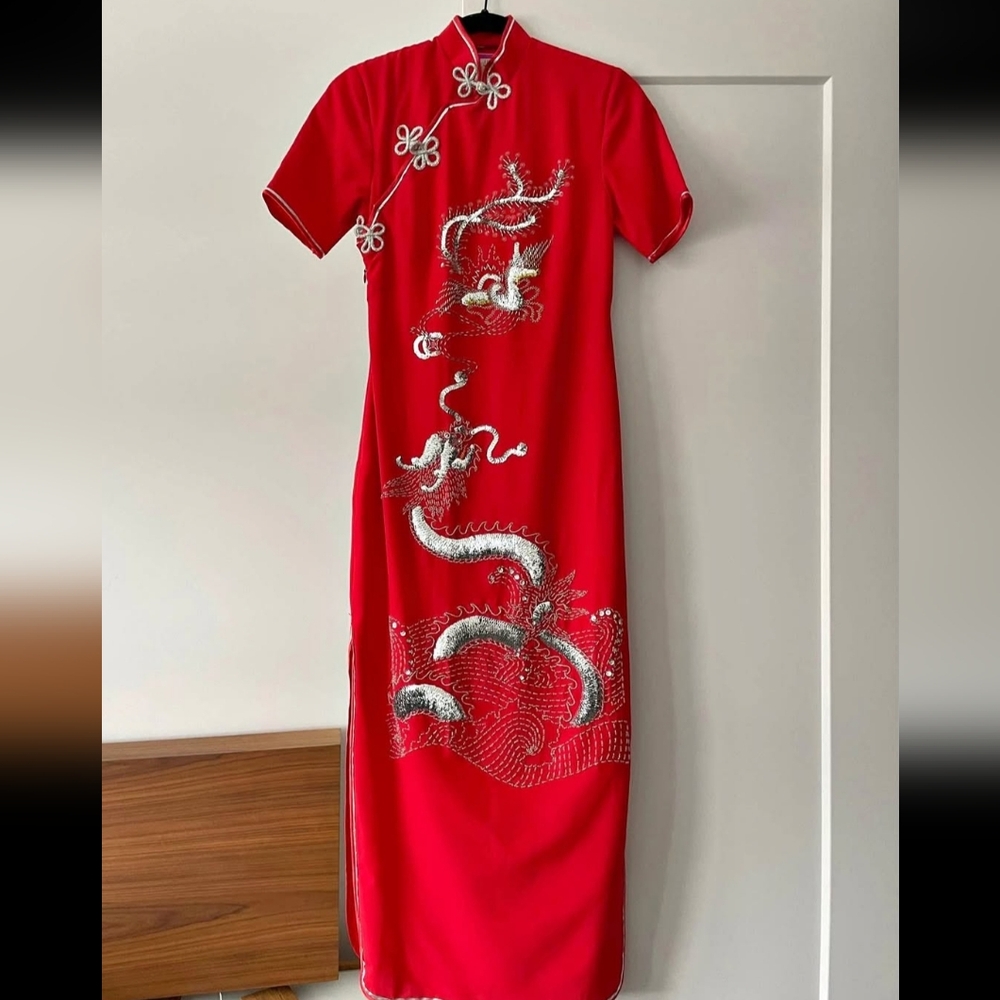 Vintage Red Embroidered Qipao Dress